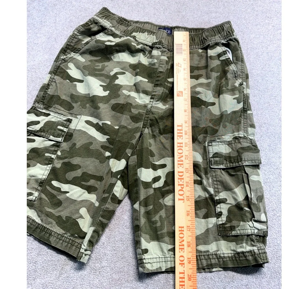 The Childrens Place Cargo Shorts Kids Size 16 Green Camo Elastic Waist Cotton